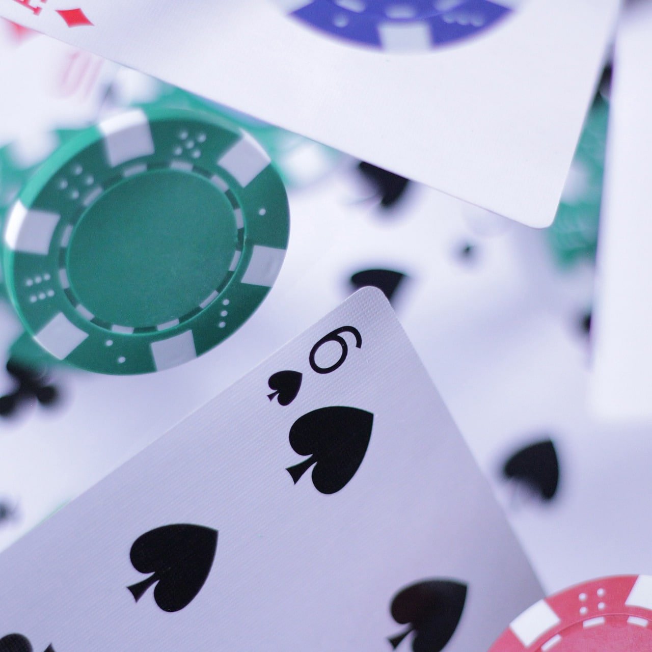 Small and Large prediction buttons on menara4d link